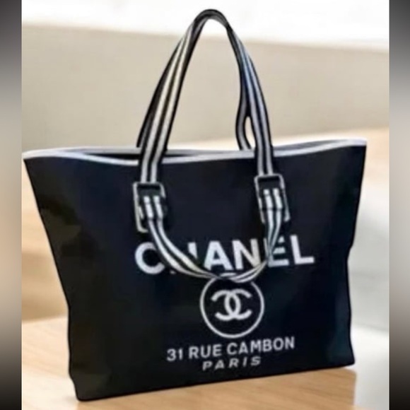 GWP Handbags - New Auth. Chanel Rue 31 Tote Bag ~ VIP/GWP